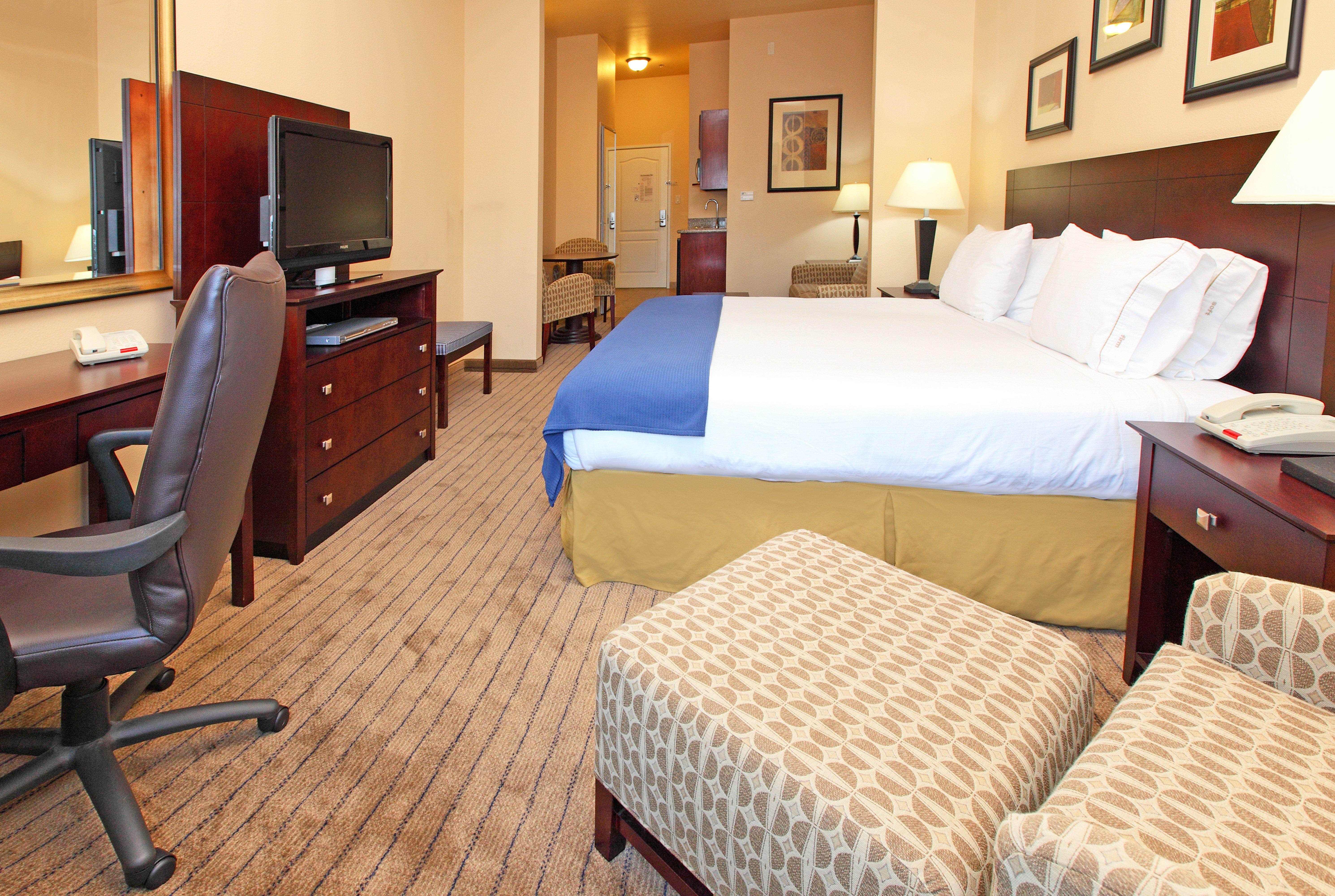 Holiday Inn Express Hotel & Suites Marshall By Ihg Номер фото