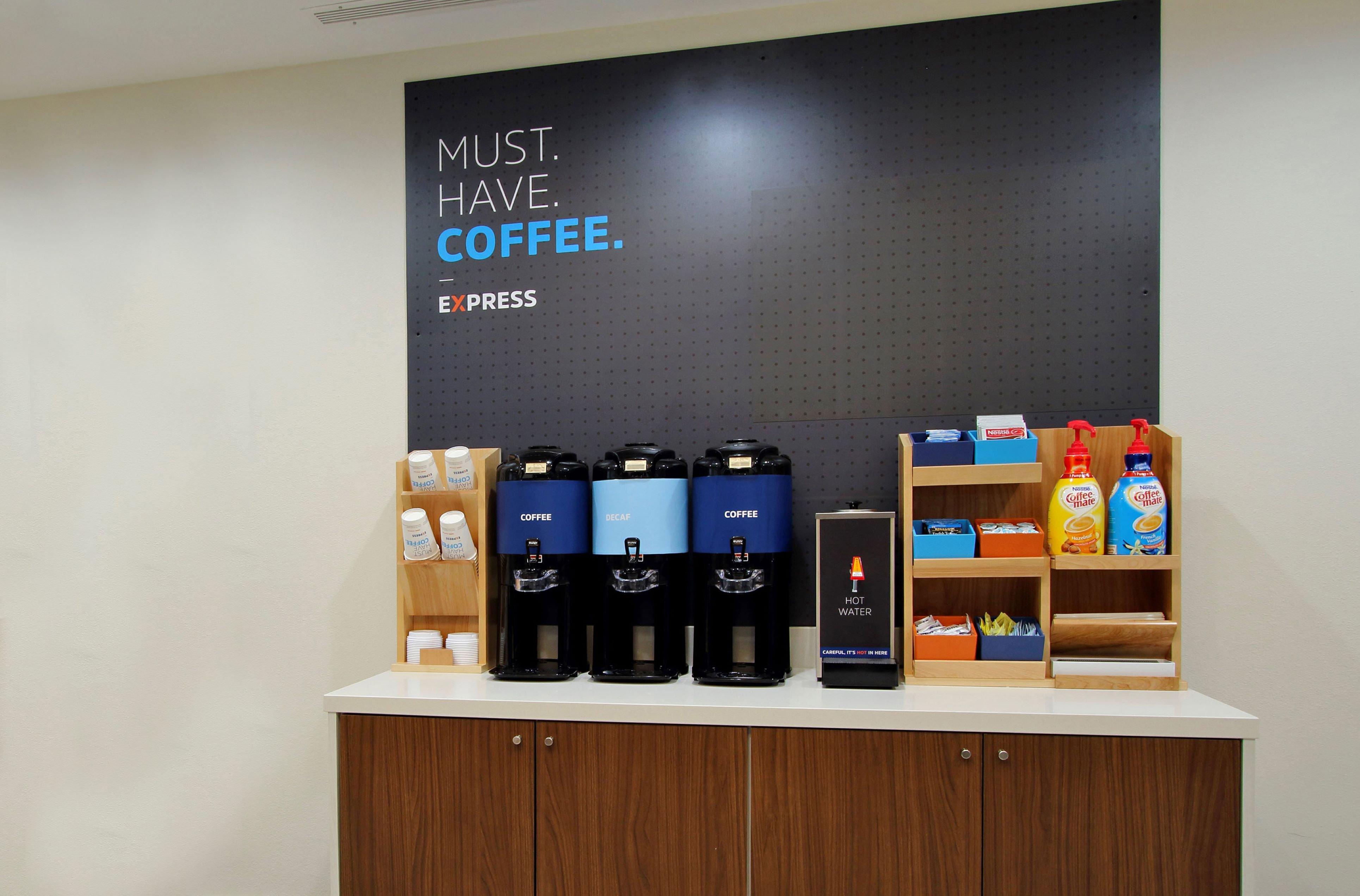 Holiday Inn Express Hotel & Suites Marshall By Ihg Экстерьер фото