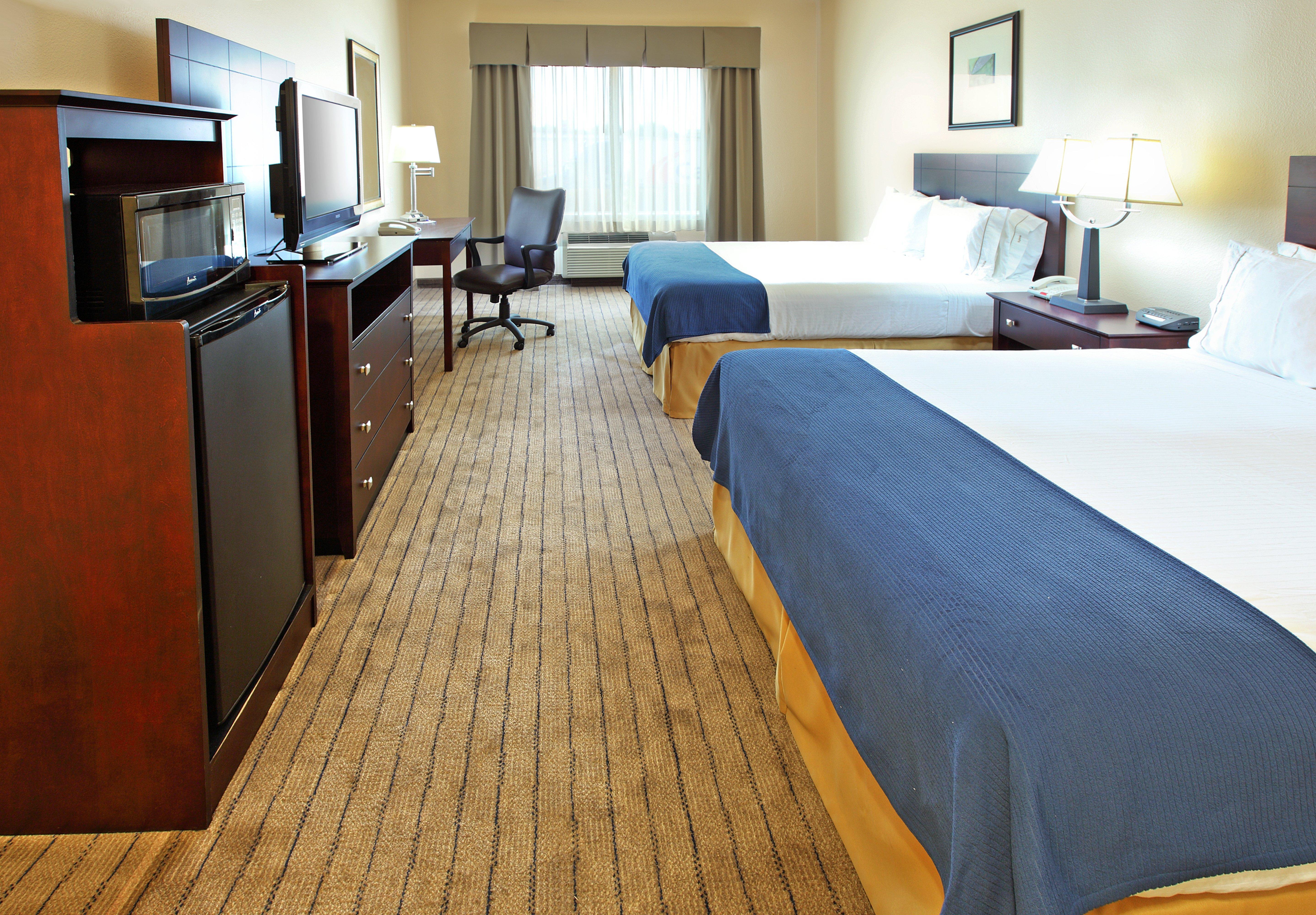 Holiday Inn Express Hotel & Suites Marshall By Ihg Экстерьер фото